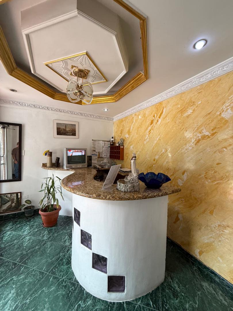 𝐒𝐄 𝐕𝐄𝐍𝐃𝐄 HOTEL  UBICADO EN LA CIUDAD DE MERIDA - VENEZUELA. OM6-34