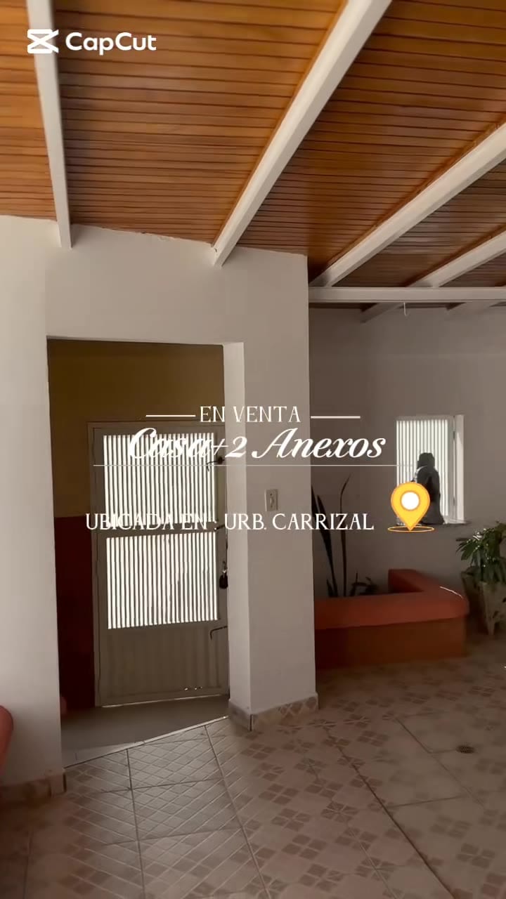 Casa con 2 anexos en El Carrizal, Av. Andrés Bello